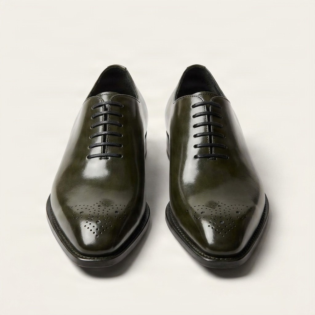 Green leather brogues medallion for men