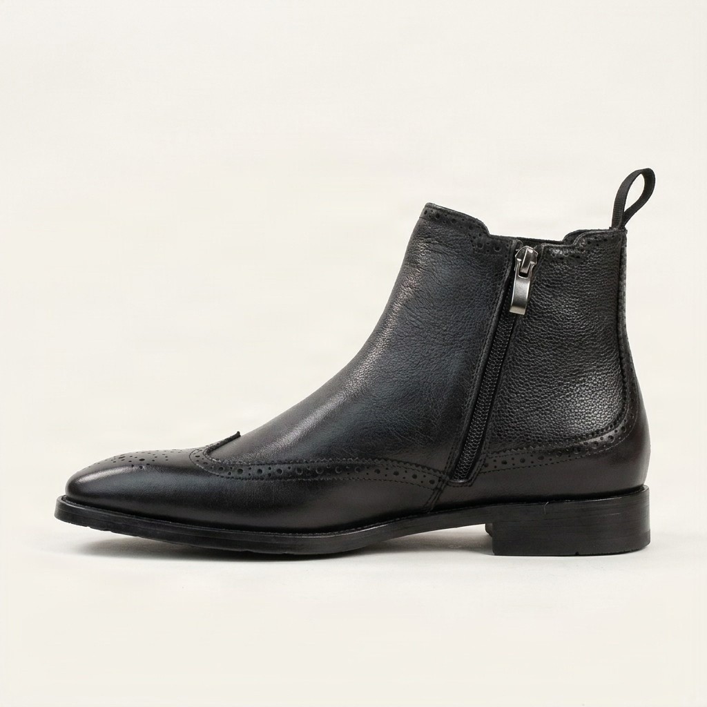Men's leather chelsea boots wingtip in black
