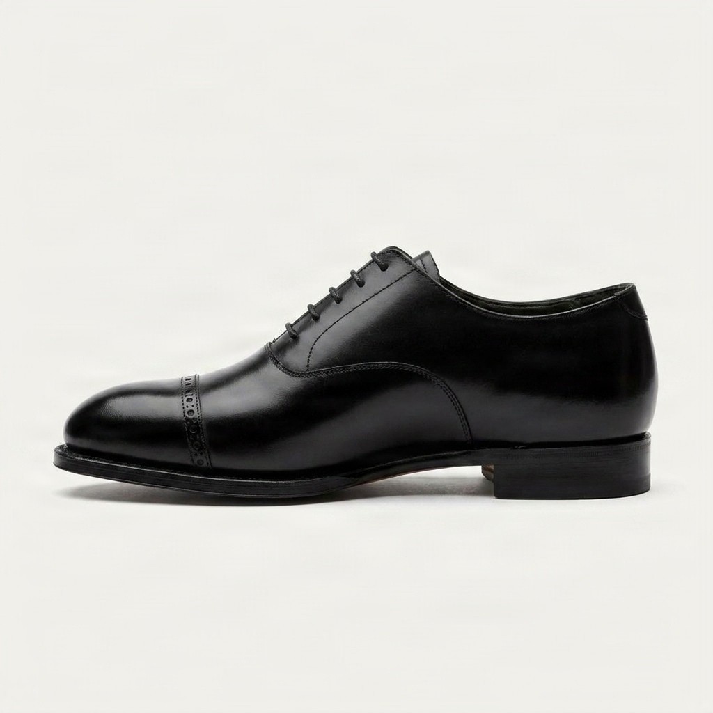 Black leather cap toe brogues brogued for men