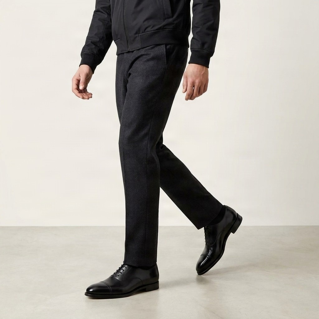 Men's leather cap toe brogues brogued in black