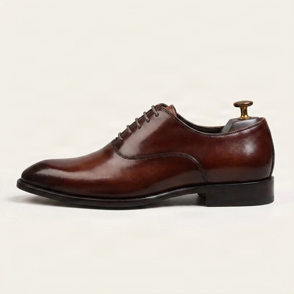 Men's leather wholecut oxfords in oxblood