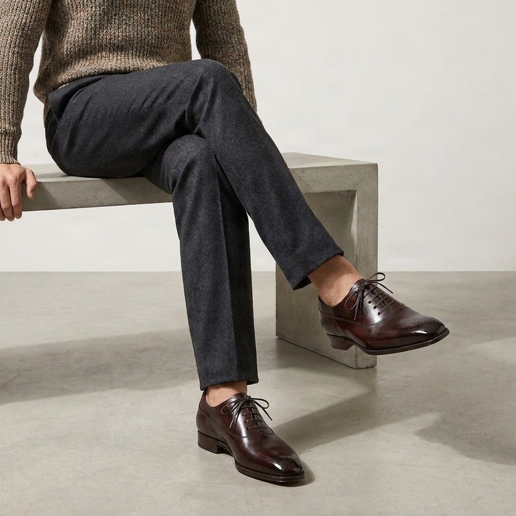 Men's burgundy leather cap toe brogues medallion